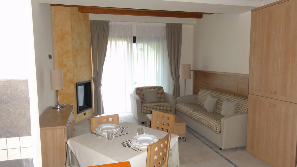 Tassido Coda Resort Scanno Chambre photo