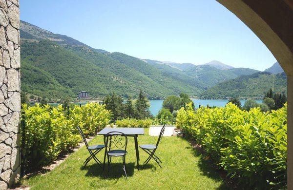 Tassido Coda Resort Scanno Chambre photo